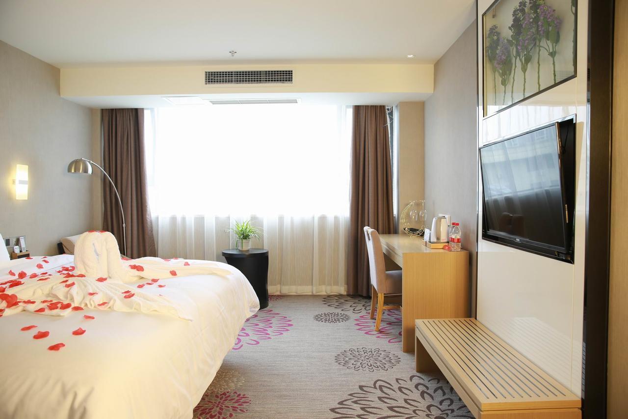 Lavande Hotel Chengdu North Kehua Road Extérieur photo